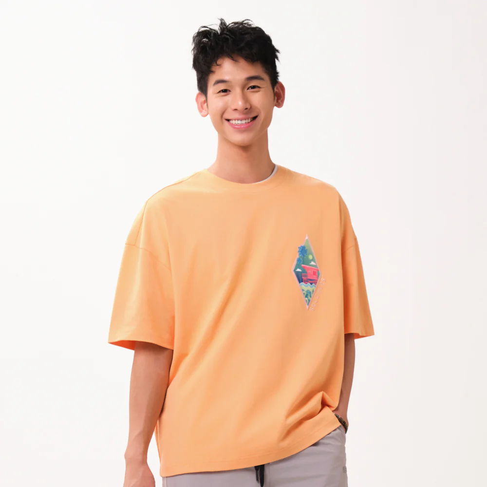 Cali Summer: Iconic Short Sleeve Tee