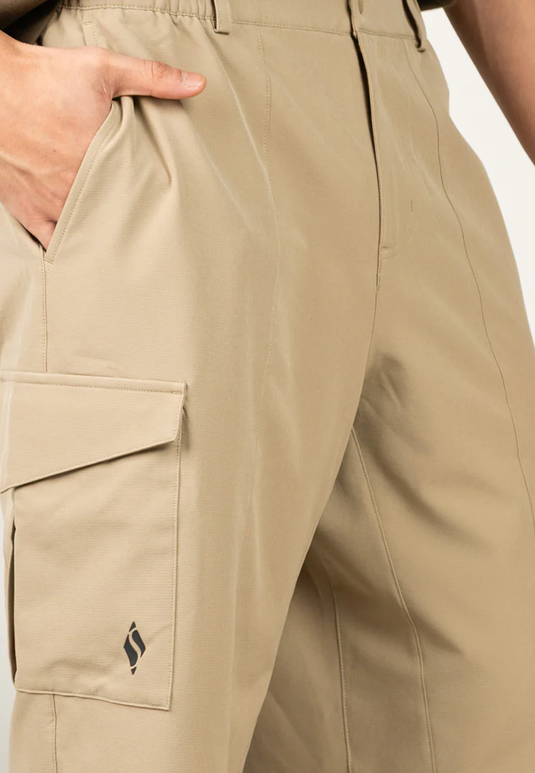 Urban Outdoor: Shorts - Image 2
