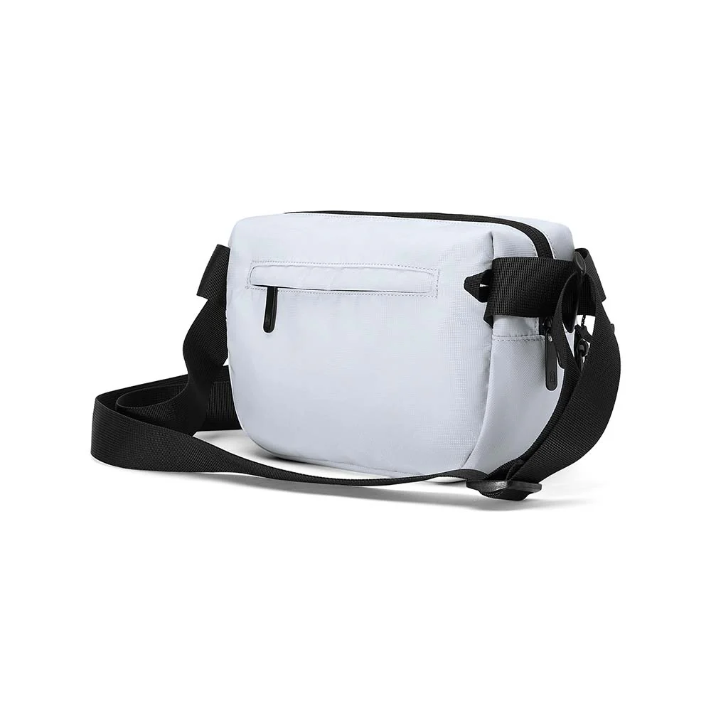 Performance Shoulder Bag - Image 4