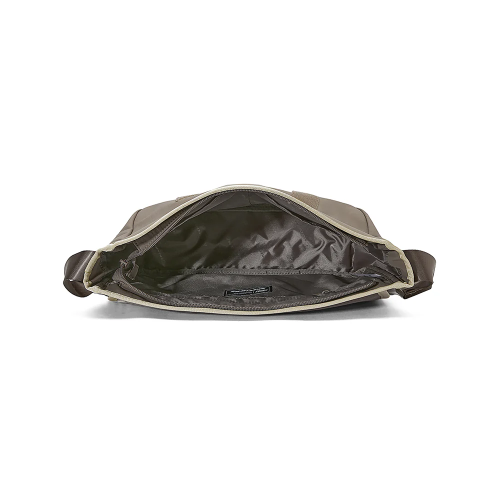 Sport Utility: Shoulder Bag - Image 5