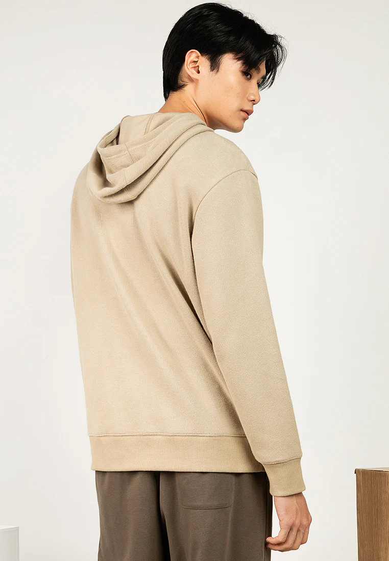 Urban Outdoor: Hoodie - Image 2