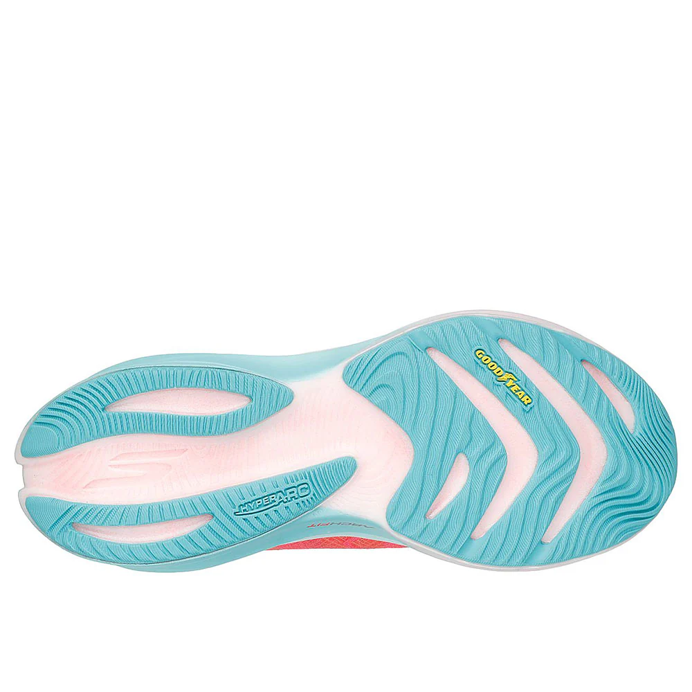 Arch Fit: Tech Running SKX Aero Spark - Image 4