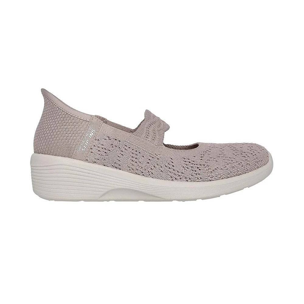 Slip-Ins: Modern Comfort Arya - Oh, So Sweet