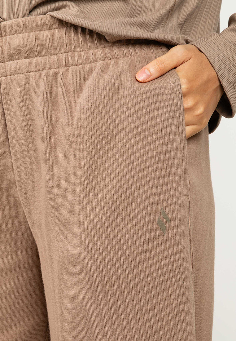 Urban Outdoor: Pants - Image 3