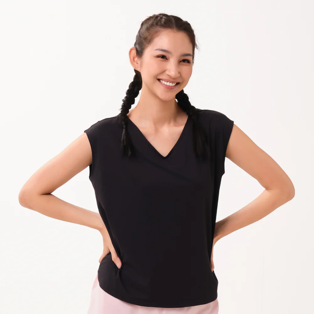 Walking: Performance Short Sleeve Tee
